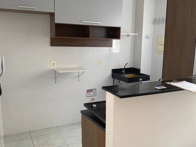 Apartamento para Locação em Várzea Grande - 2