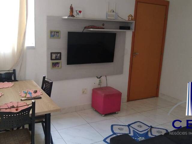 Apartamento para Venda em Várzea Grande - 1