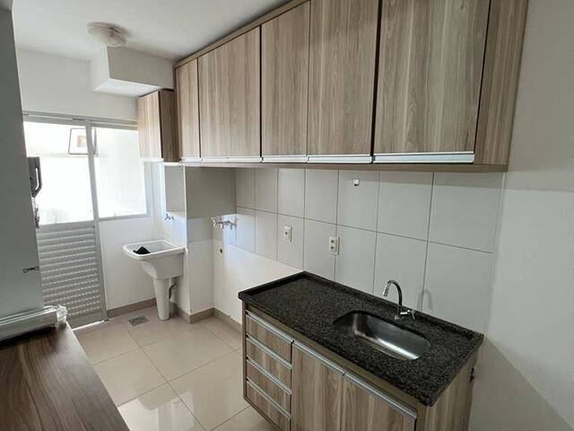 Apartamento para Locação em Cuiabá - 2