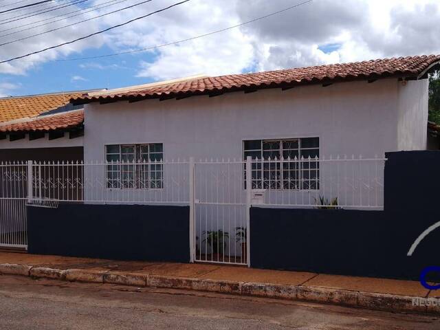 #2705 - Casa para Venda em Cuiabá - MT - 1