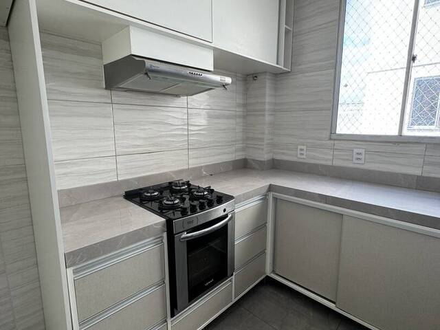 Apartamento para Venda em Várzea Grande - 2