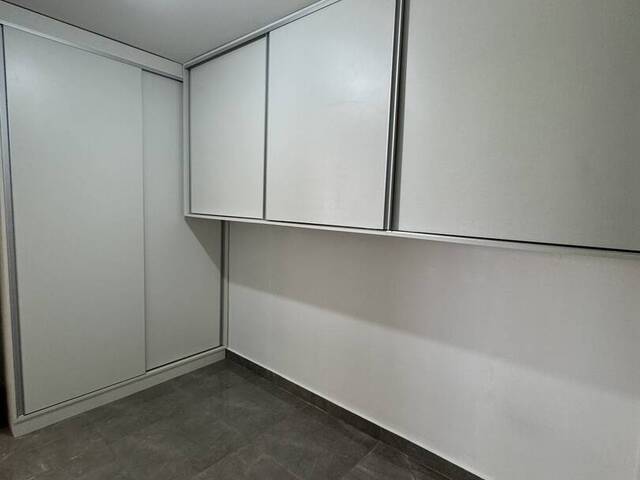 Apartamento para Venda em Várzea Grande - 4