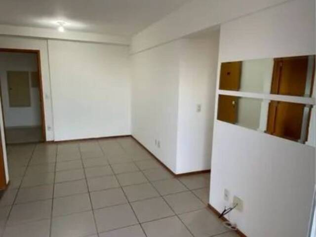 #2756 - Apartamento para Venda em Cuiabá - MT - 2