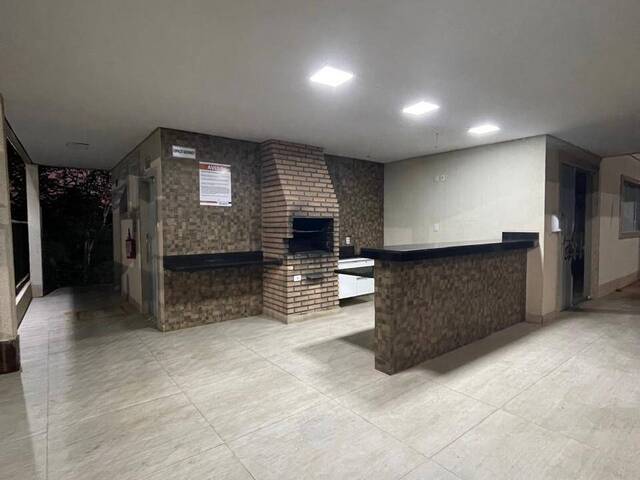 Apartamento para Venda em Cuiabá - 2