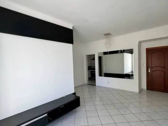 Apartamento para Venda em Cuiabá - 3