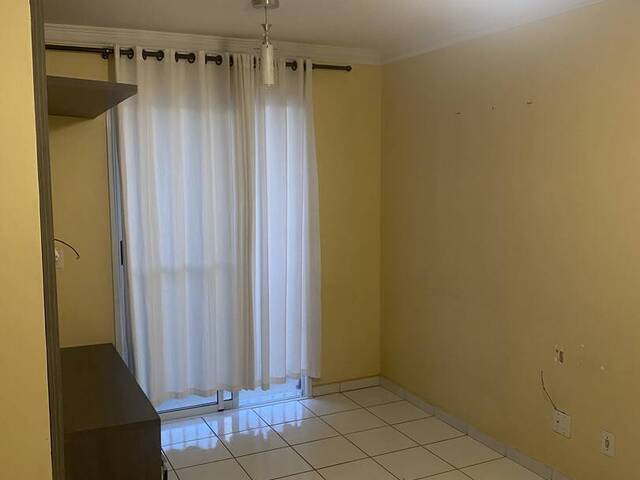 Apartamento para Venda em Cuiabá - 2