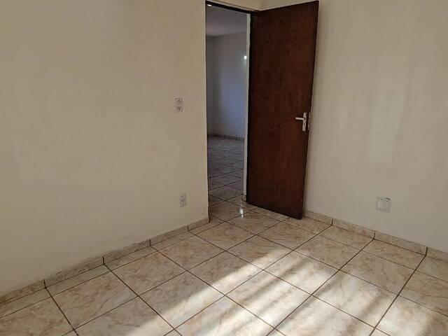 Apartamento para Venda em Cuiabá - 5