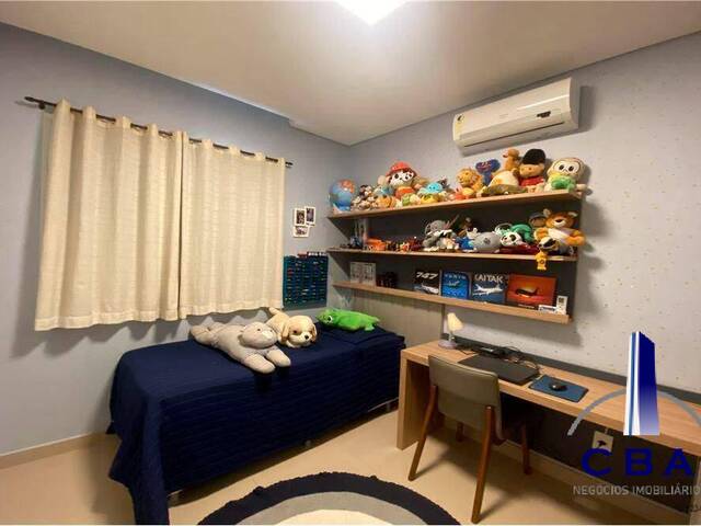 Apartamento para Venda em Cuiabá - 4